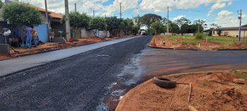 ASFALTO NO CONJUNTO NOVO HORIZONTE 