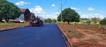 ASFALTO NO CONJUNTO NOVO HORIZONTE 