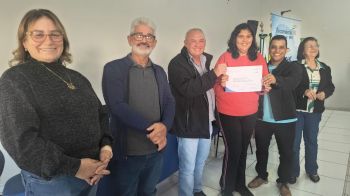 FOTOS - ENTREGAS DE CERTIFICADOS
