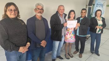 FOTOS - ENTREGAS DE CERTIFICADOS