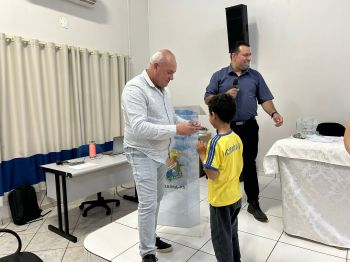 FOTOS - ENTREGA DOS ÓCULOS - PROGRAMA BONS OLHOS PARANÁ