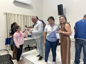 FOTOS - ENTREGA DOS ÓCULOS - PROGRAMA BONS OLHOS PARANÁ