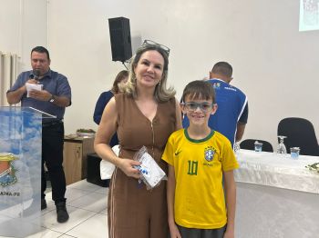 FOTOS - ENTREGA DOS ÓCULOS - PROGRAMA BONS OLHOS PARANÁ