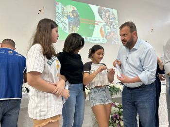 FOTOS - ENTREGA DOS ÓCULOS - PROGRAMA BONS OLHOS PARANÁ
