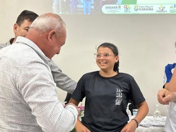 FOTOS - ENTREGA DOS ÓCULOS - PROGRAMA BONS OLHOS PARANÁ