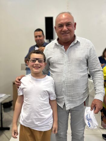 FOTOS - ENTREGA DOS ÓCULOS - PROGRAMA BONS OLHOS PARANÁ