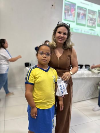 FOTOS - ENTREGA DOS ÓCULOS - PROGRAMA BONS OLHOS PARANÁ