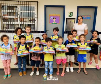 FOTOS - KITS ESCOLARES