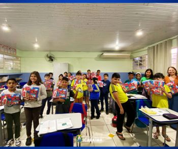 FOTOS - KITS ESCOLARES