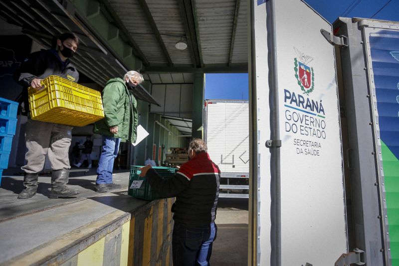 Estado distribui mais 50,3 mil primeiras doses contra a Covid-19 aos municípios