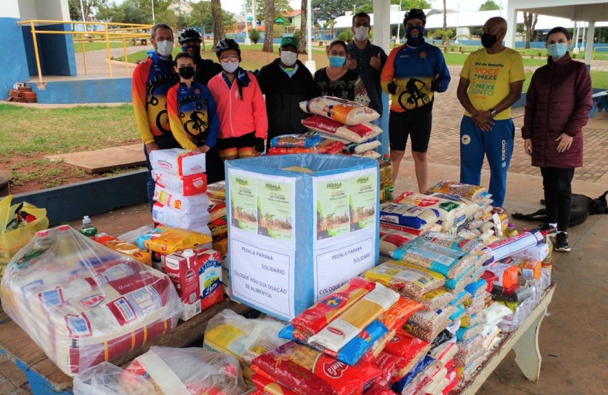 Icaraíma arrecada mais de meia tonelada em alimentos no evento Pedala Paraná Solidário