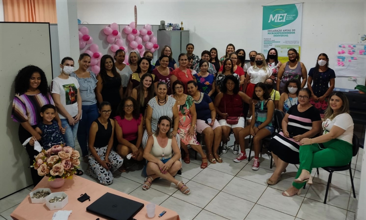 Em comemoração ao Dia Internacional da Mulher, Icaraíma realiza a palestra “Inteiras Para Liderar” em parceria com o SEBRAE